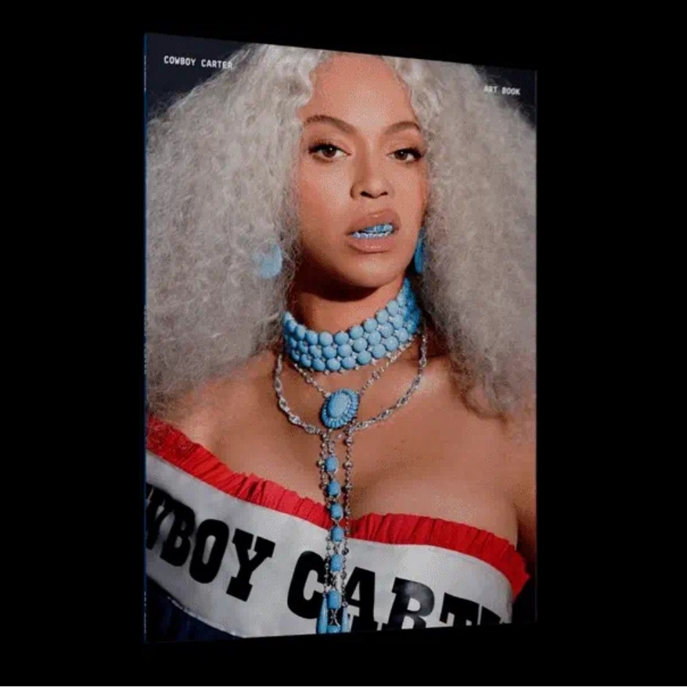 NWT COWBOY CARTER ART BOOK